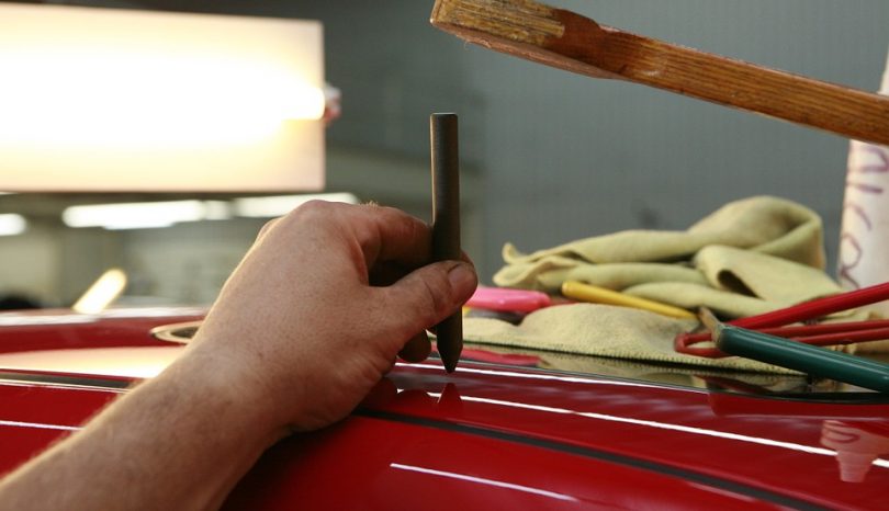 Clear The Scratch Using The Car Scratch Remover