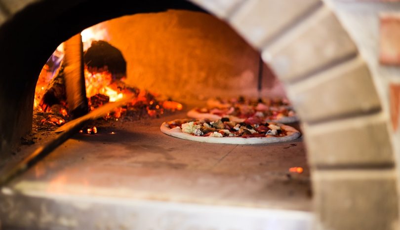 Choosing A Commercial Pizza Oven