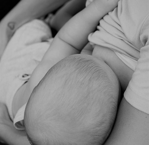 Breastfeeding Specialist Near Me: How To Find The Right One For You
