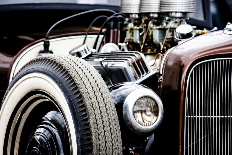 automobile-3116534_1280