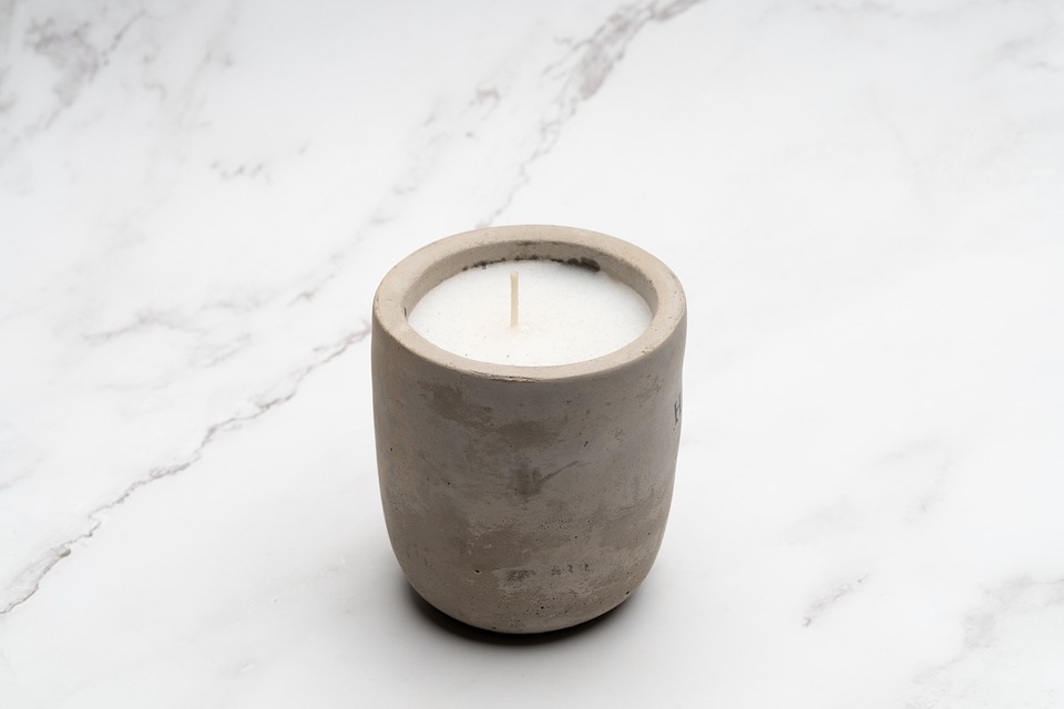 Say Goodbye to Dog Odor with These Candles