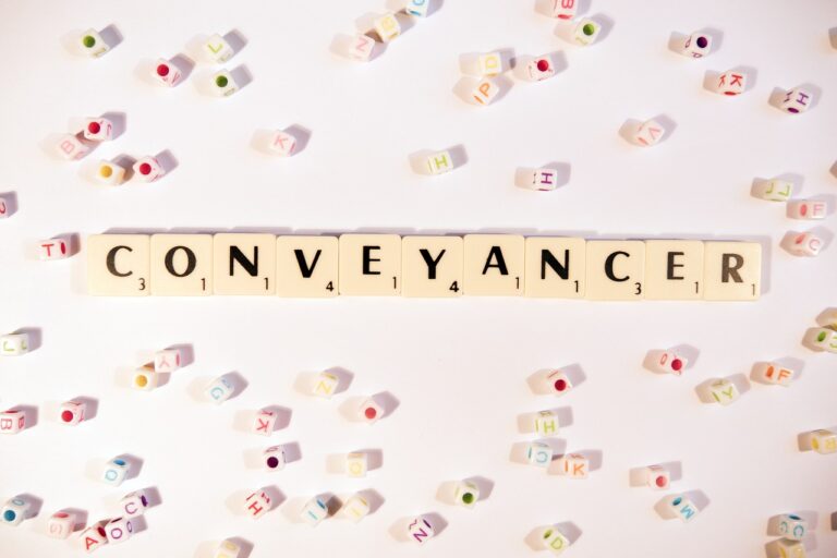conveyancer-2564733_1280