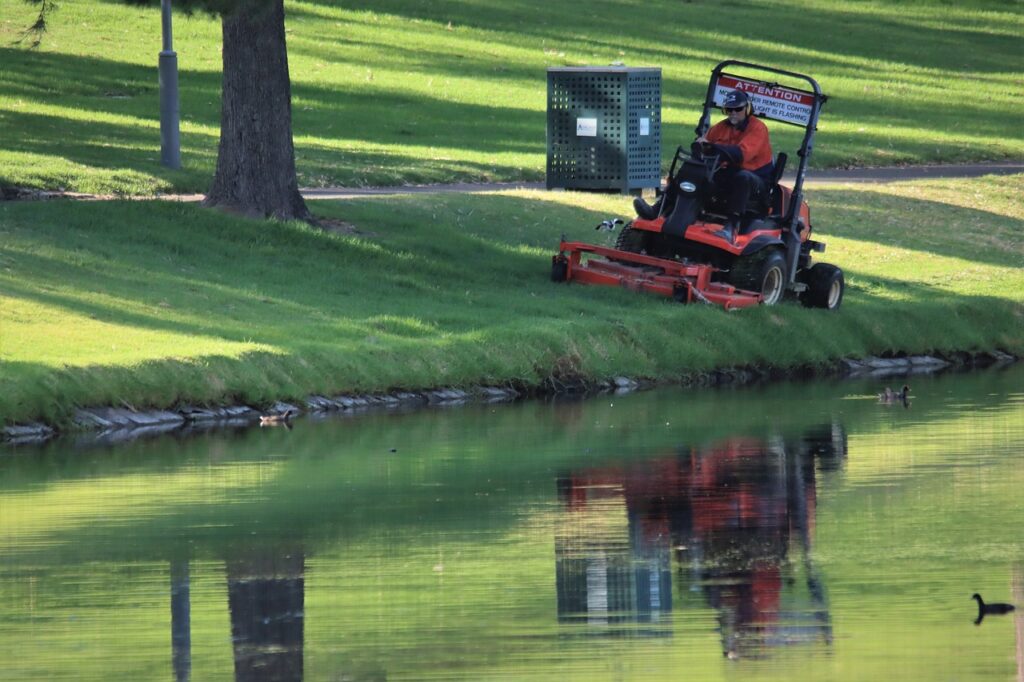 The Ultimate Guide to Ride on Mower Tyres and Tubes