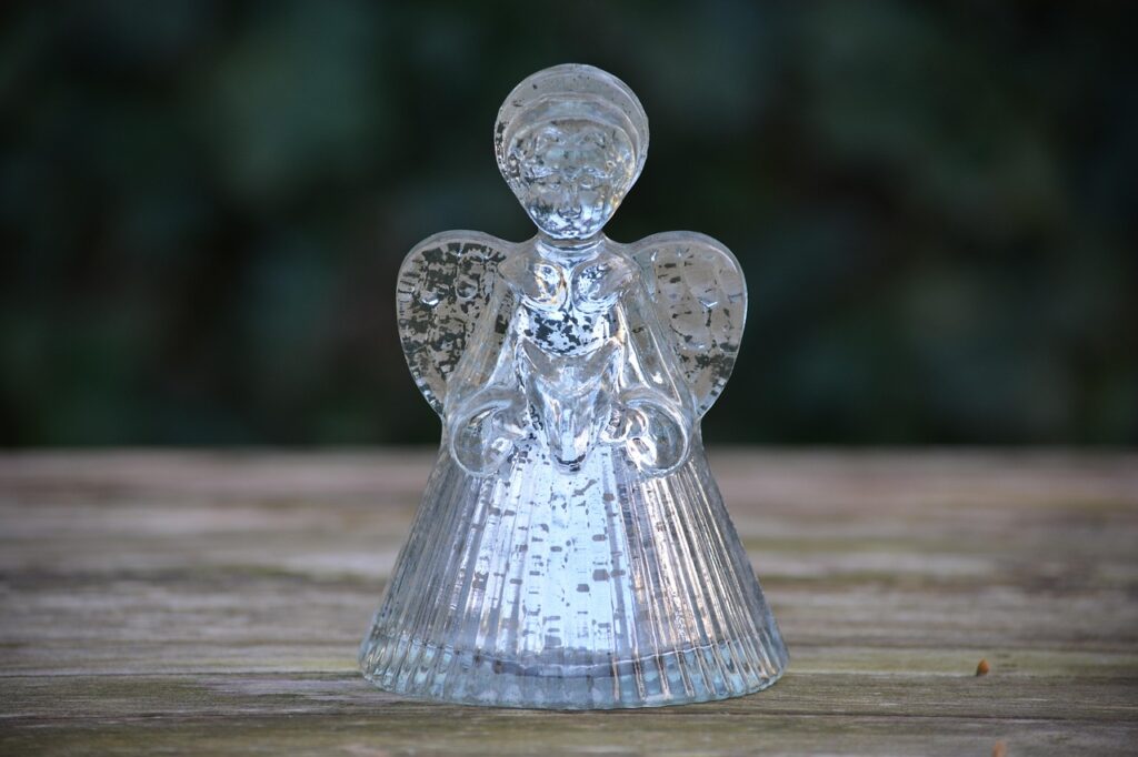 Engraved Glassware: A Timeless Way to Personalize Your Barware