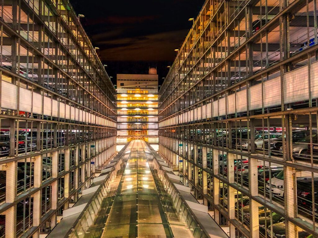 The Top Benefits Of A Parking Garage Lifting System
