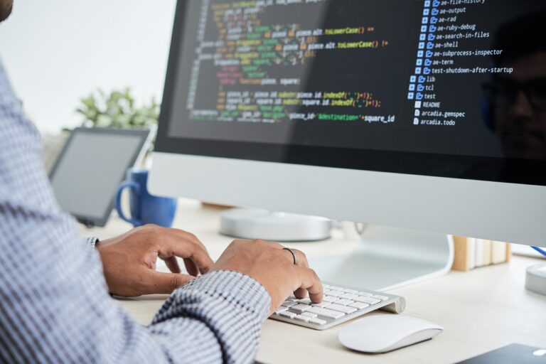 software-development-6523979_1280 (1)