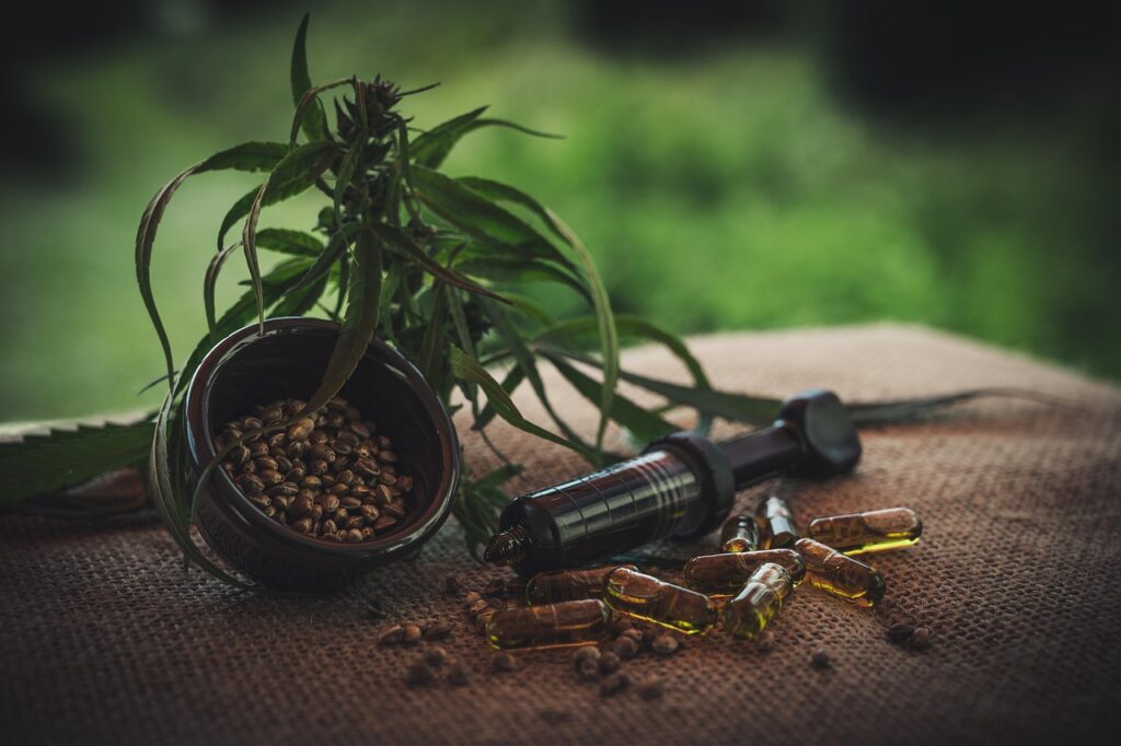 Exploring the Benefits of Using Topical CBD Products