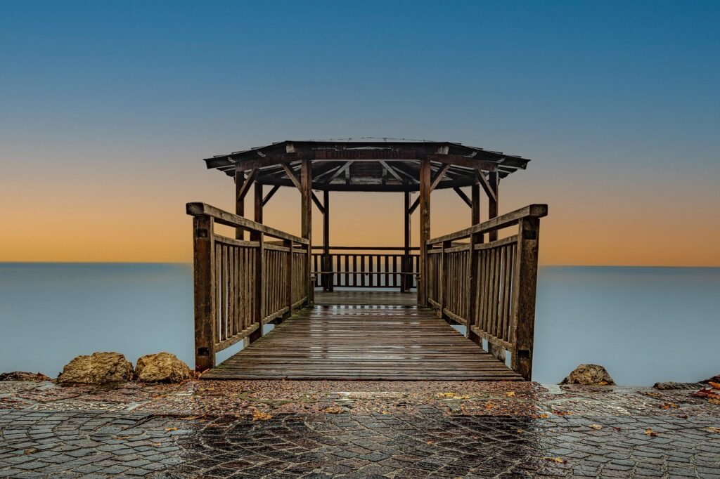 Everything You Need to Know About Deck Waterproofing Membrane