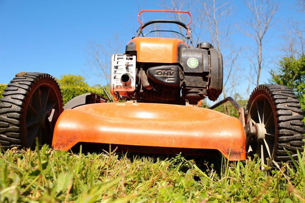 Everything You Need to Know About Ride On Lawn Mower Tyres